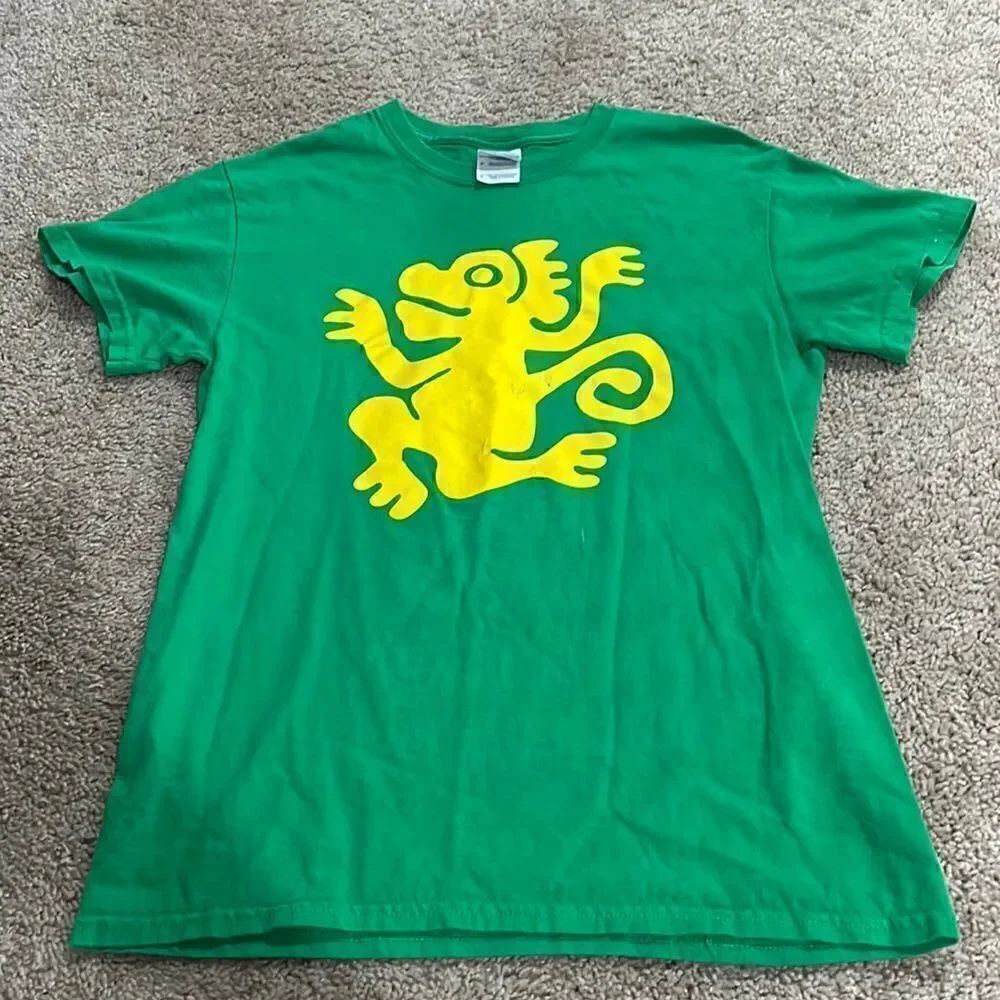 Nickelodeon Legends of the Hidden Temple Green Monkeys team t-shirt, size Small